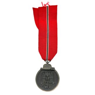 Original WWII German Winterslacht im Osten medal
