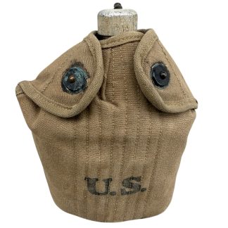Original WWII US Cavalry & Paratrooper Reinforced Canteen Set 1942 with Cover and Cup