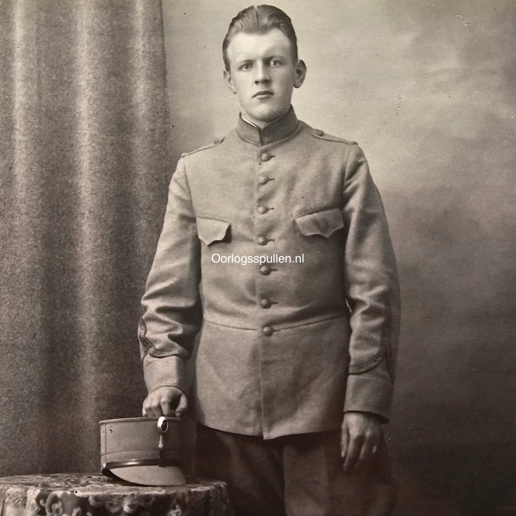 Original Pre-1940 Dutch Army Soldier Studio Portrait Photo – Uniform & Kepi