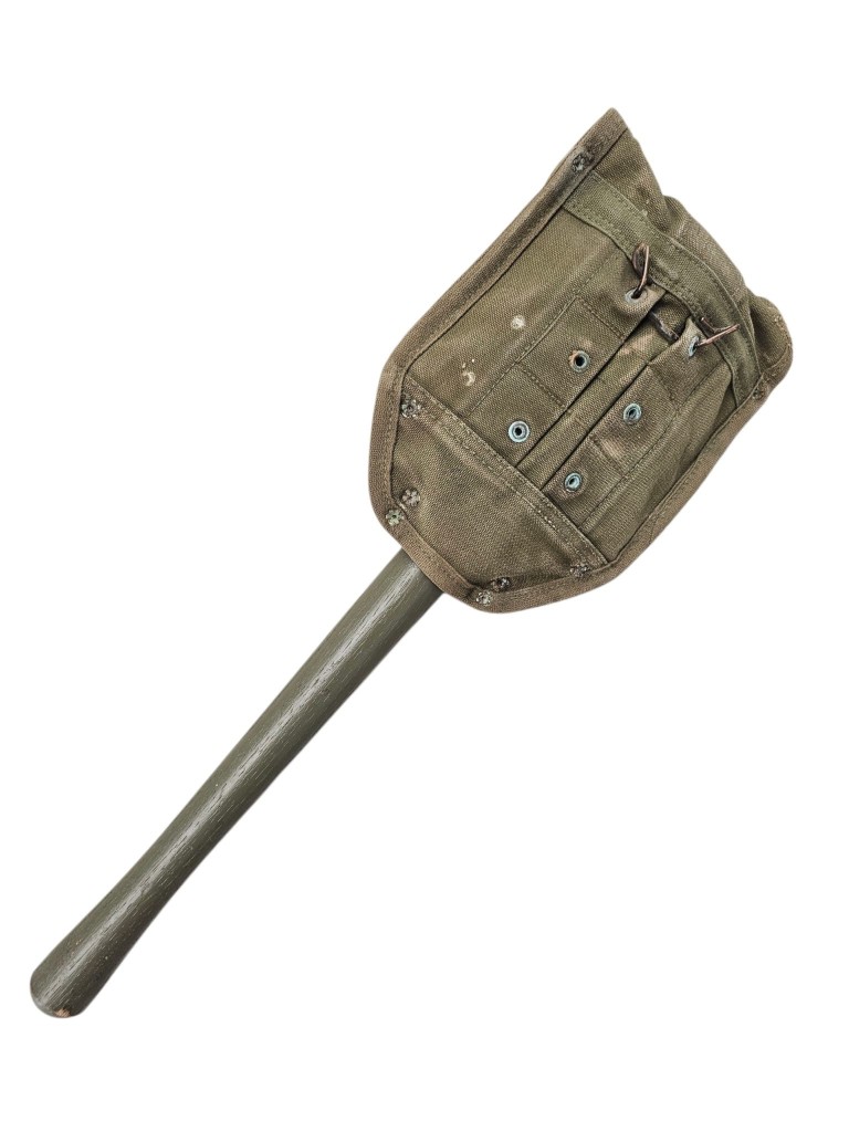 Original WWII US Army M-1943 shovel with Carrier 1944/1945 - Image 2