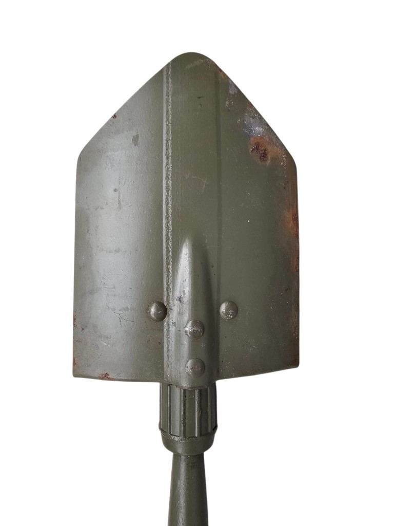 Original WWII US Army M-1943 shovel with Carrier 1944/1945 - Image 9