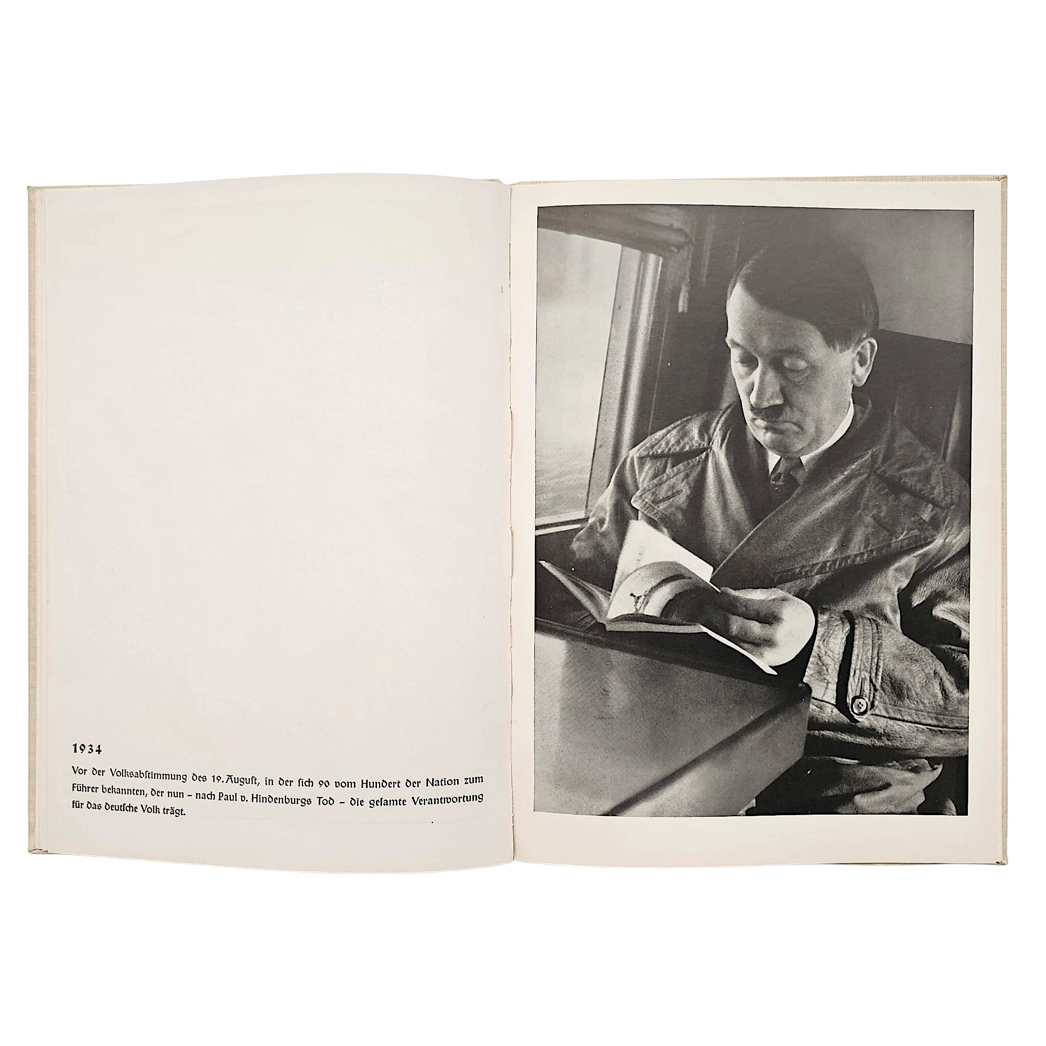 Original WWII German 'Das Antlitz des Führers' Heinrich Hoffmann Adolf Hitler Photo Book 1939