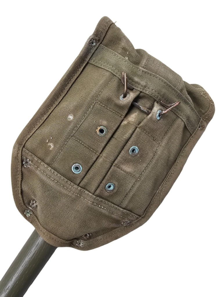 Original WWII US Army M-1943 shovel with Carrier 1944/1945 - Image 10
