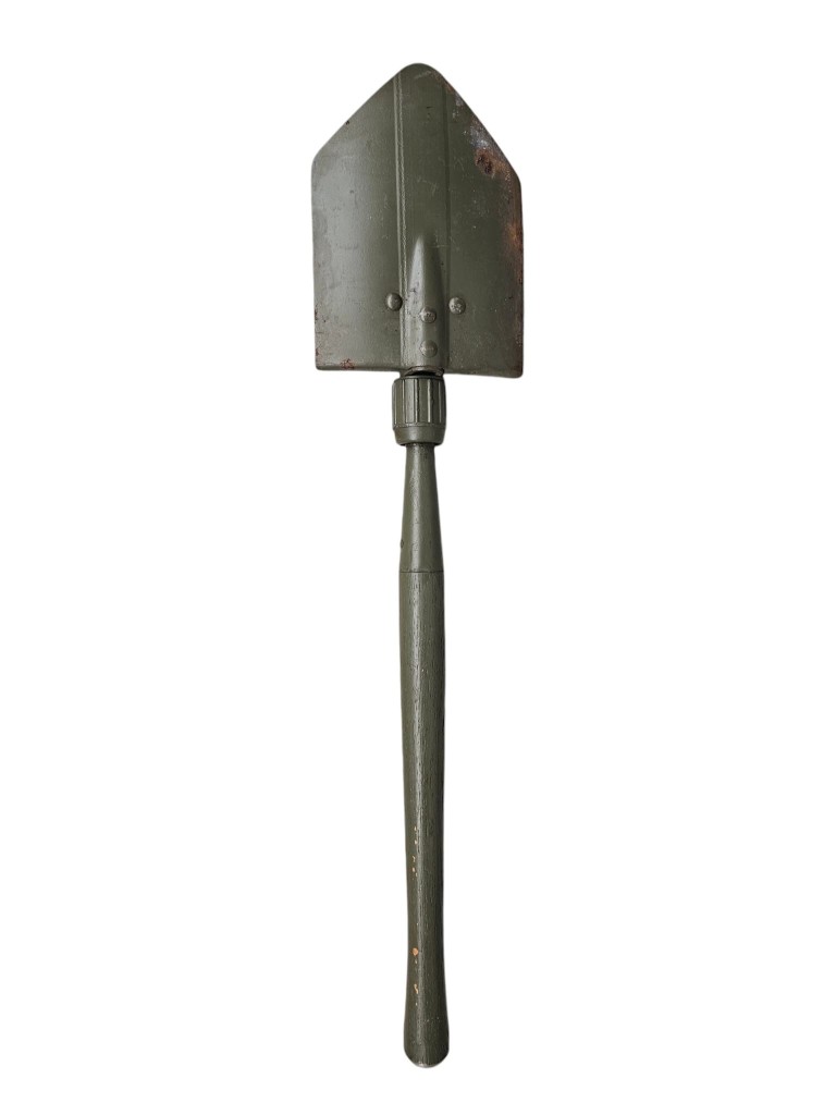 Original WWII US Army M-1943 shovel with Carrier 1944/1945 - Image 8