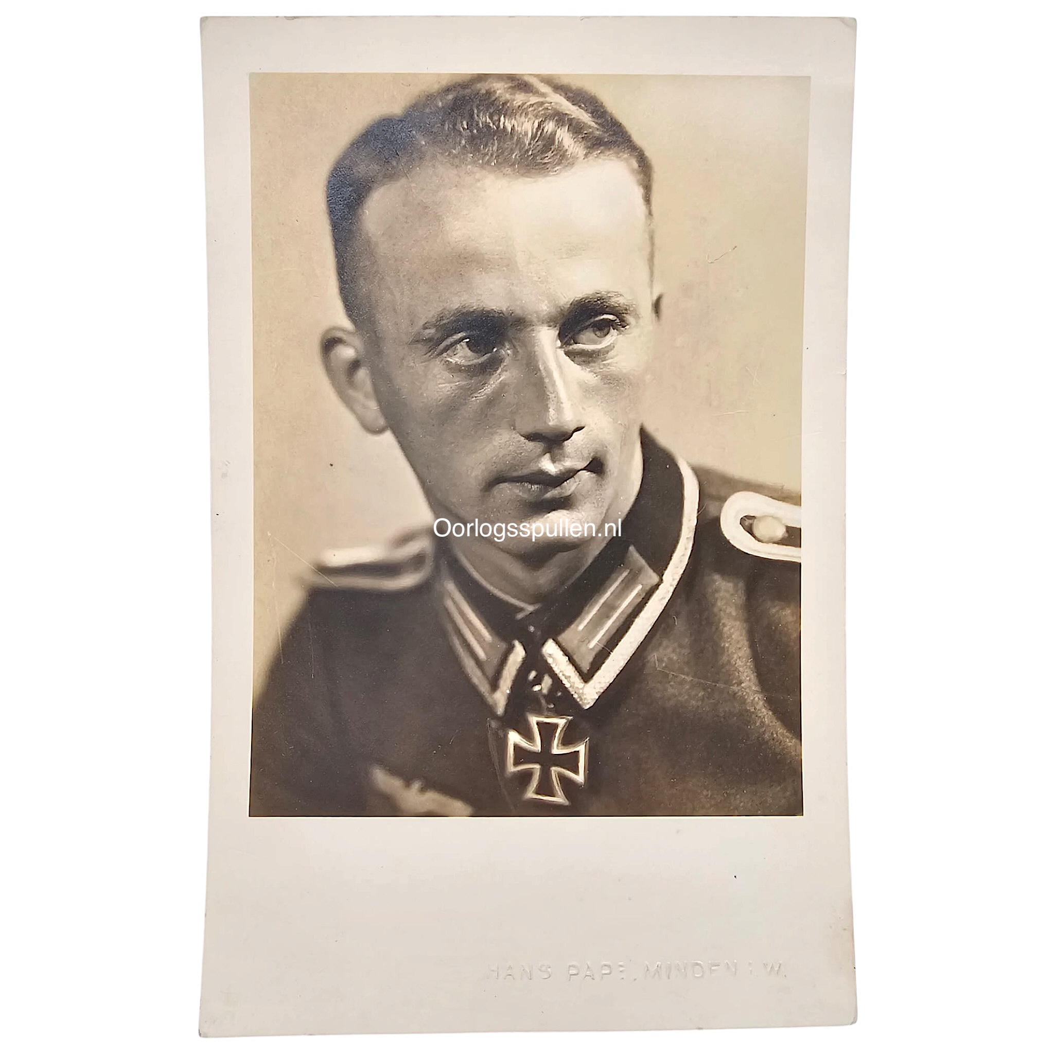 Originele WWII foto van een Duitse onderofficier met het Ridderkruis, gefotografeerd door Hans Pape