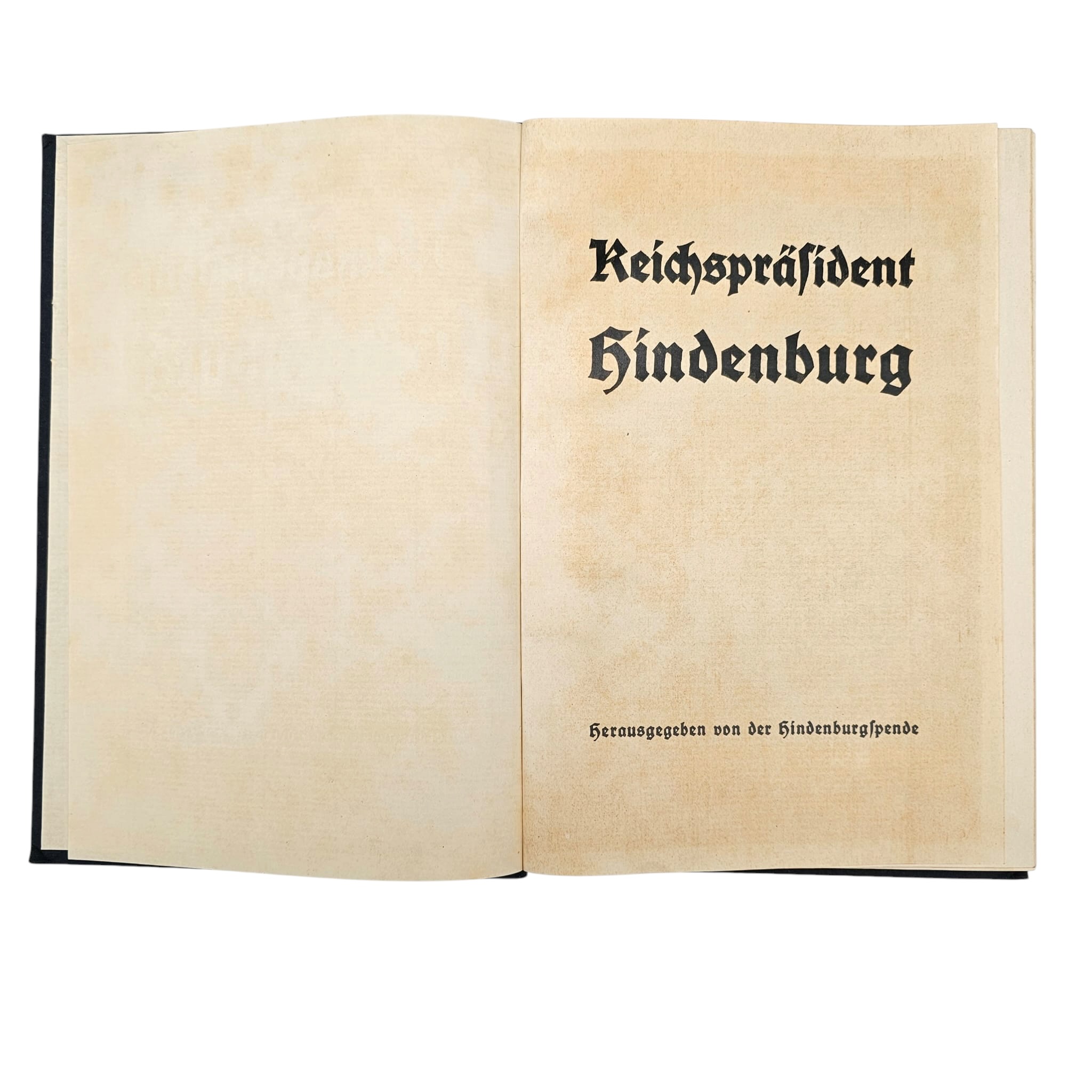 Original German book 'Reichspräsident Hindenburg' published by the Hindenburg Foundation and printed in 1927 by Otto Stollberg Publishers in Berlin - Afbeelding 2