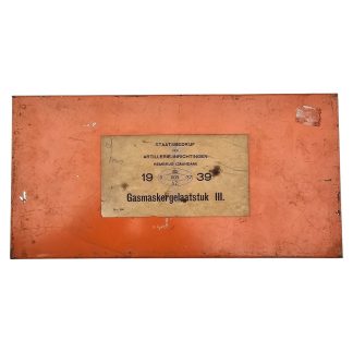 Origineel Nederlands gasmasker Gasmaskergelaatstuk III uit 1939 met oranje blikken doos