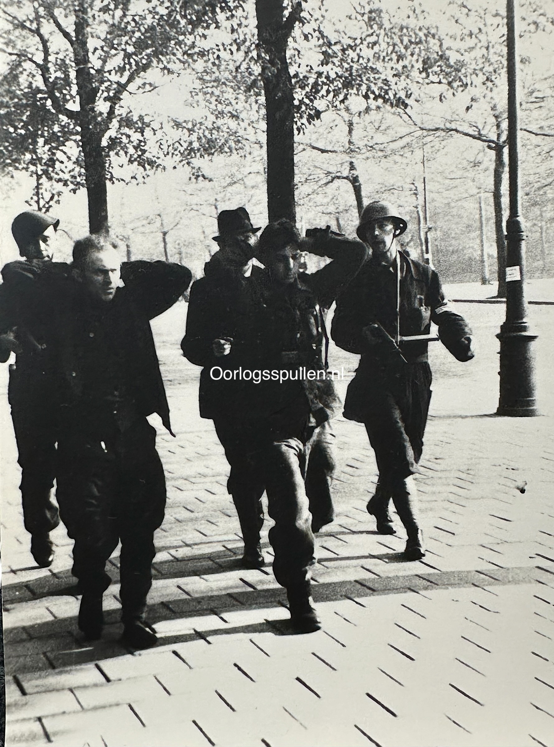 Original WWII Dutch rare extensive photo grouping of the liberation of Amsterdam - Afbeelding 54