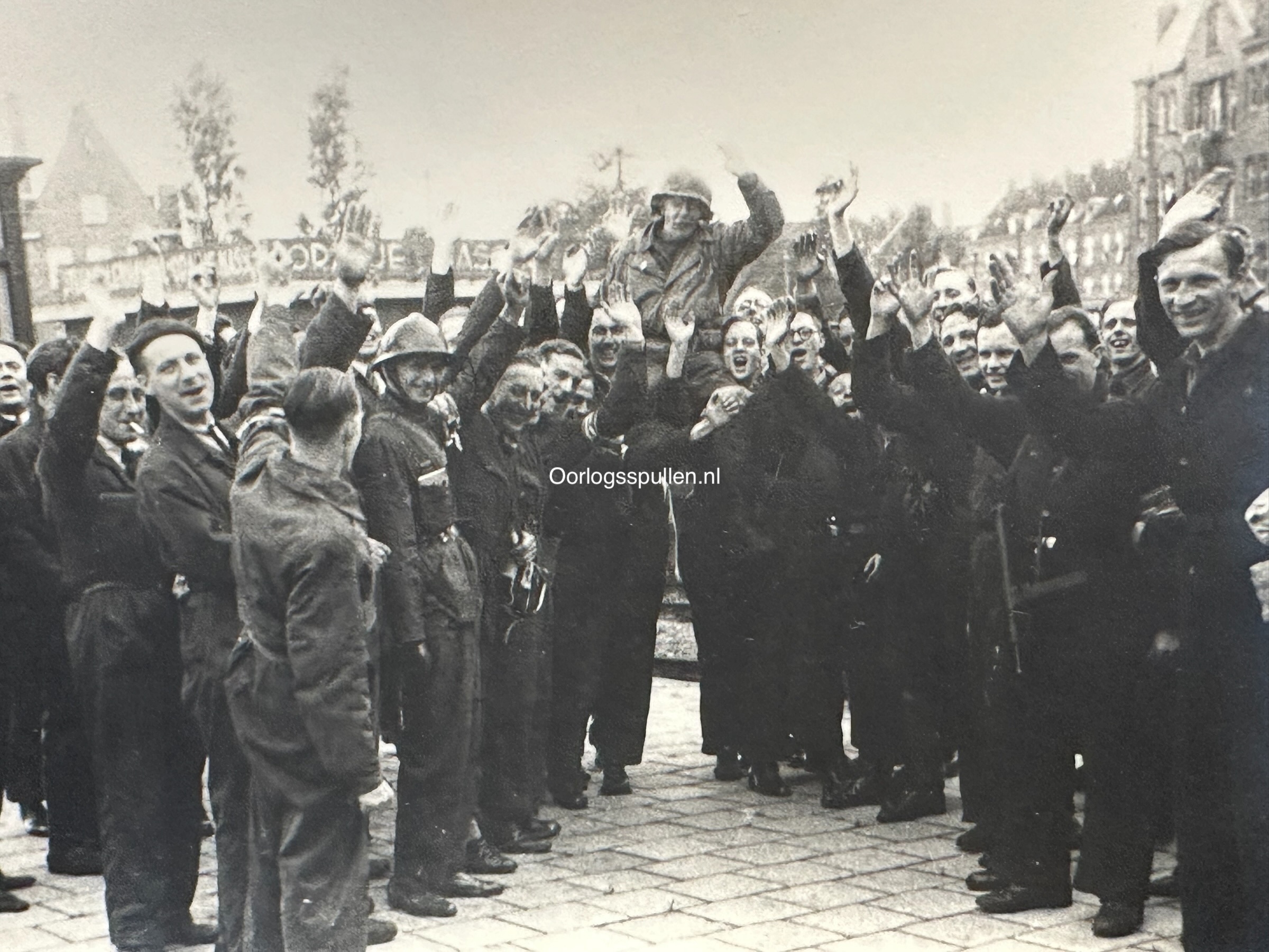 Original WWII Dutch rare extensive photo grouping of the liberation of Amsterdam - Afbeelding 50