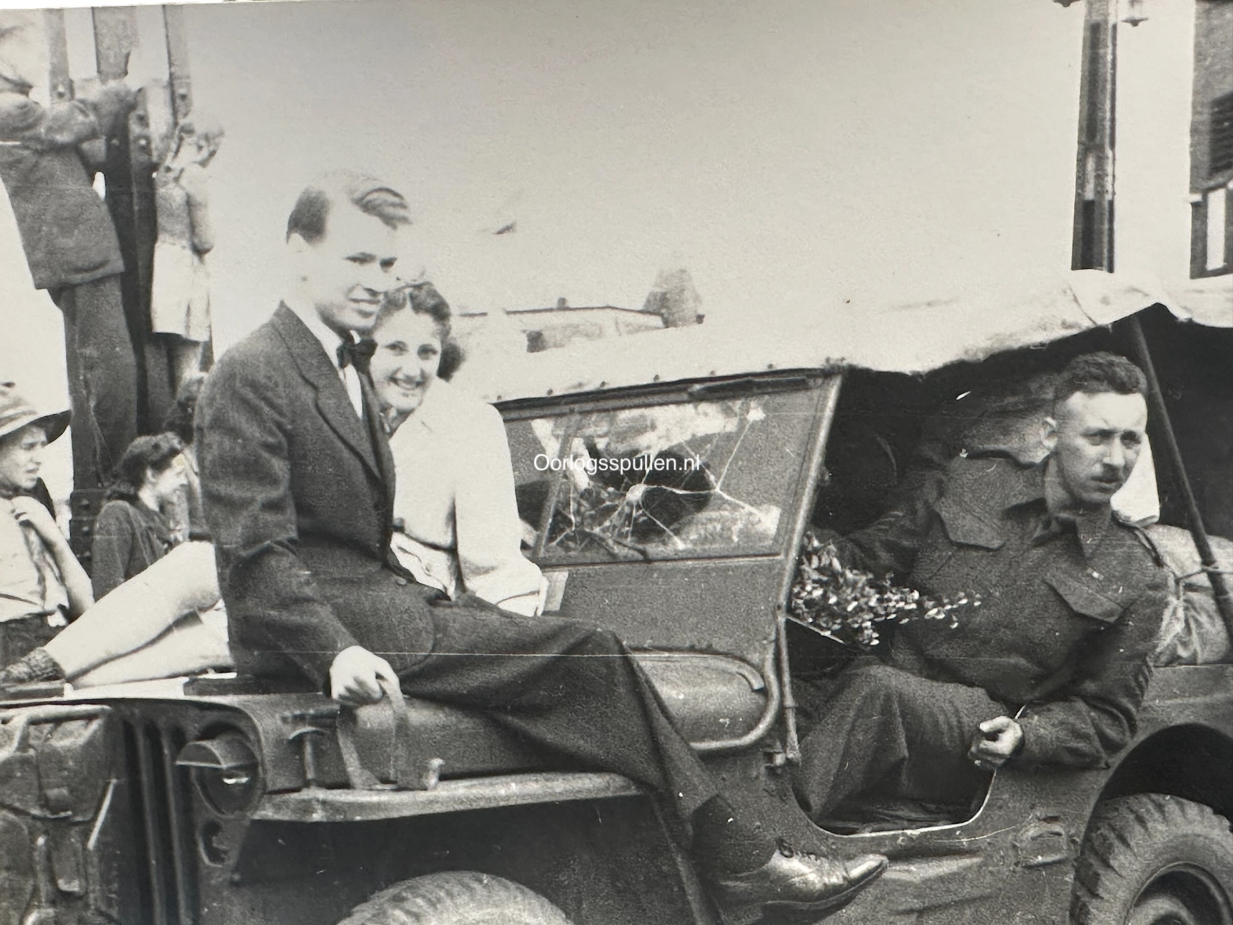 Original WWII Dutch rare extensive photo grouping of the liberation of Amsterdam - Afbeelding 38