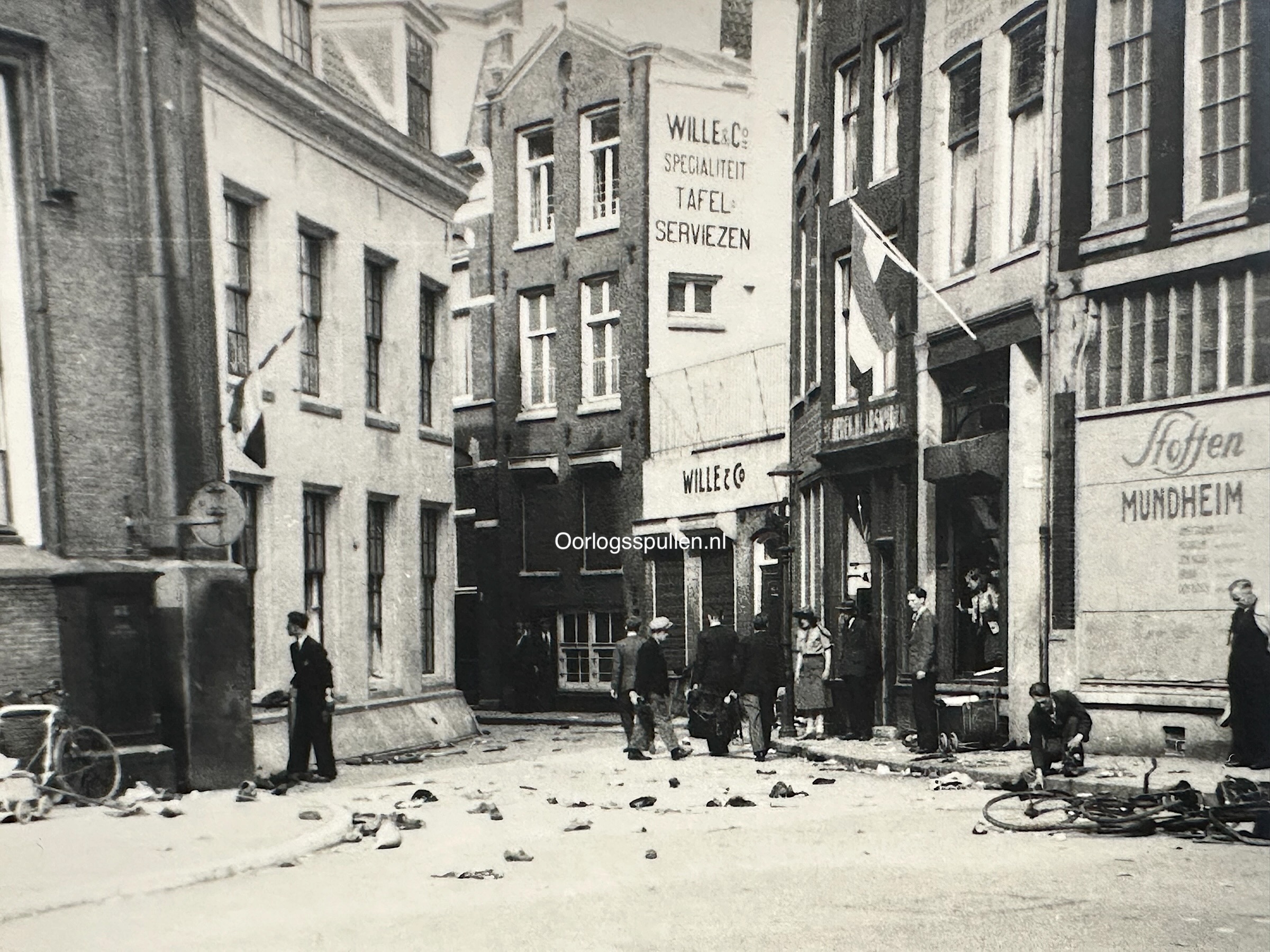 Original WWII Dutch rare extensive photo grouping of the liberation of Amsterdam - Afbeelding 35