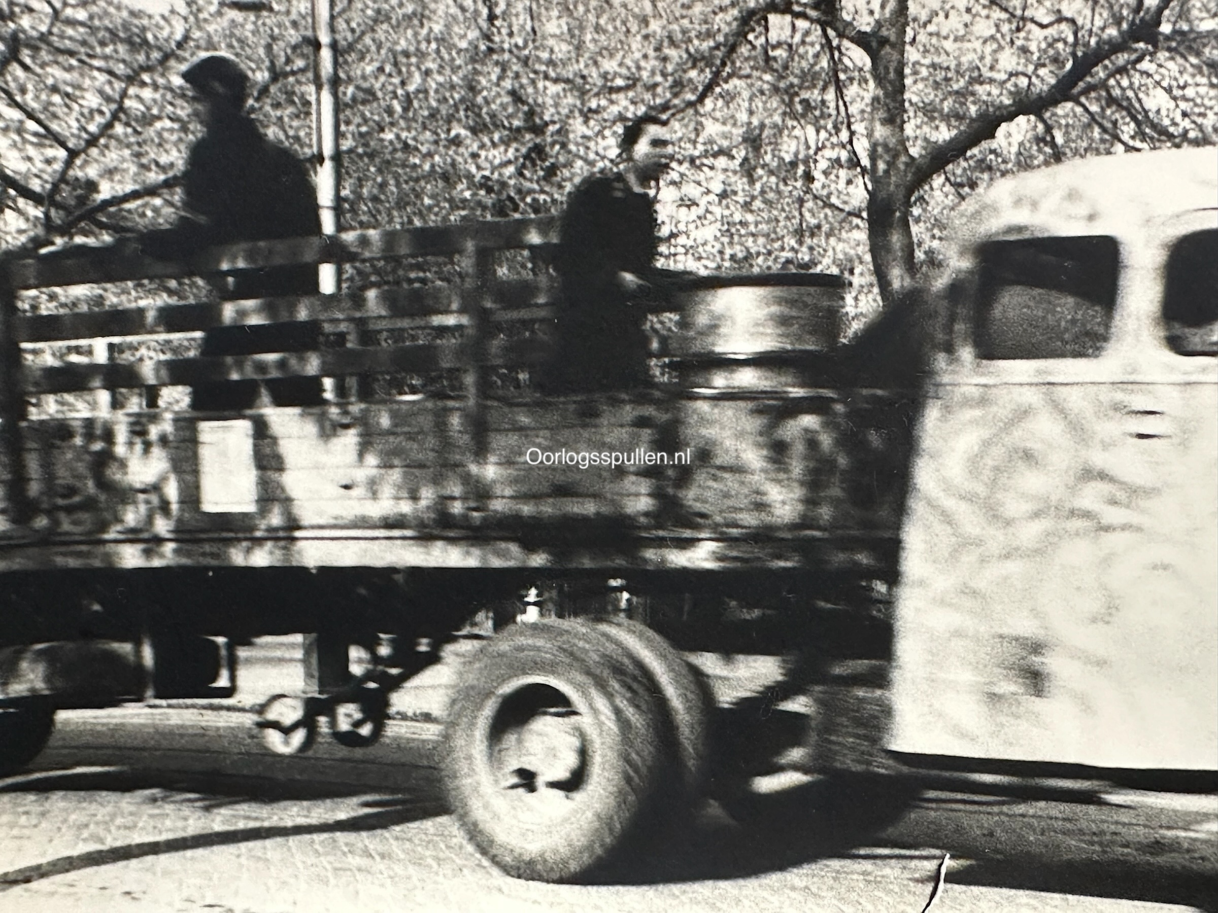 Original WWII Dutch rare extensive photo grouping of the liberation of Amsterdam - Afbeelding 14