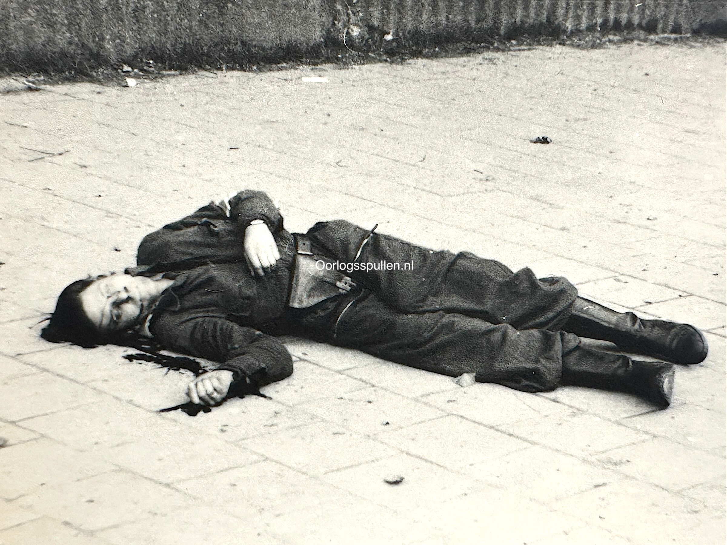 Original WWII Dutch rare extensive photo grouping of the liberation of Amsterdam - Afbeelding 10