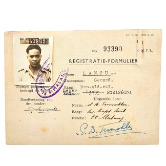 KNIL registratieformulier met pasfoto en stempel 'Malang', 1945-1949