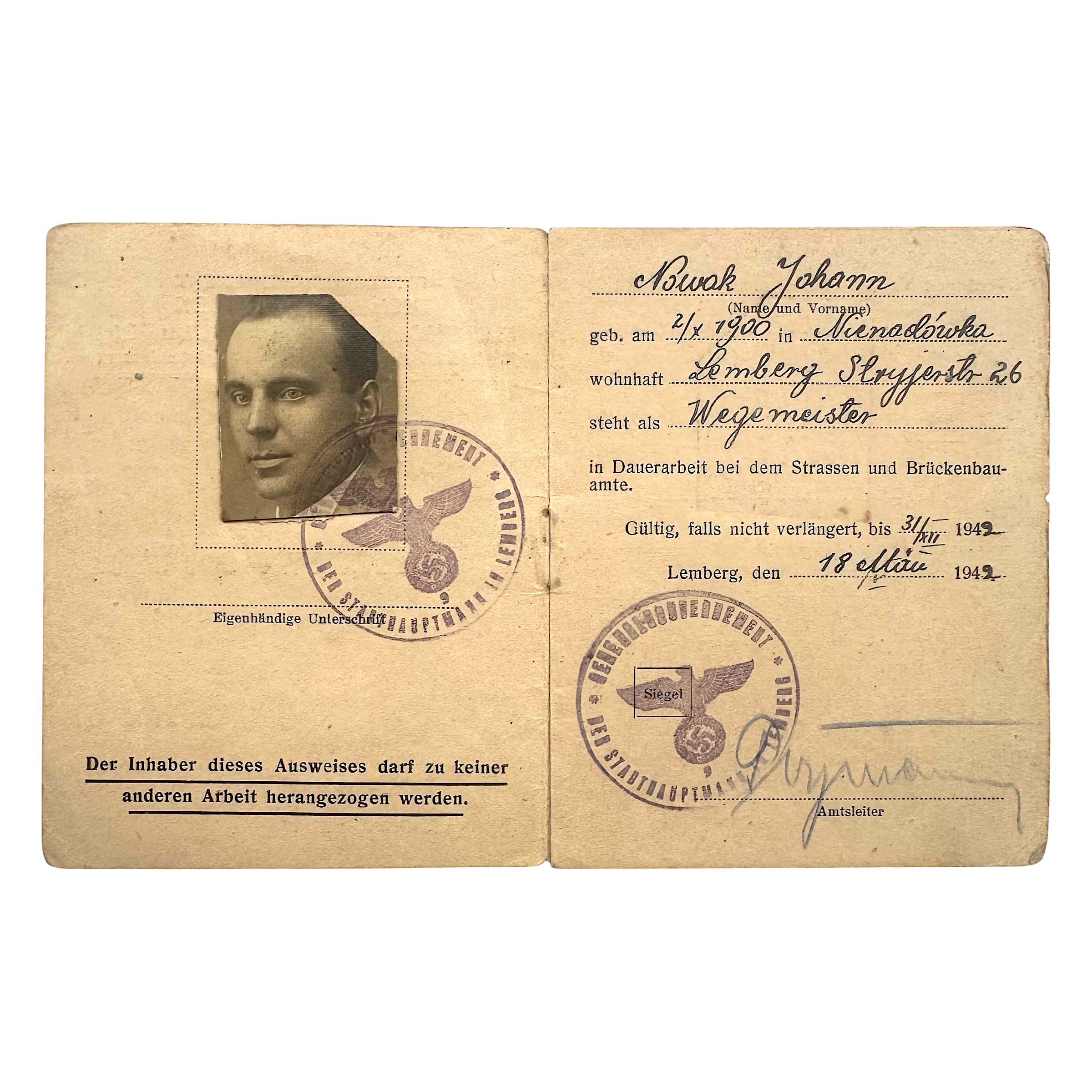 Original WWII German Arbeitsausweis Lemberg 1942 – General Government District Galicia