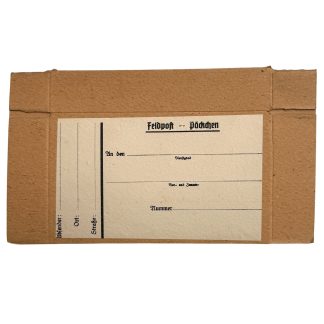 Origineel WWII Duits Feldpost Päckchen kartonnen doosje in ongebruikte mint conditie met blanco adreslabel voor Duitse militaire veldpost