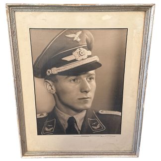 Origineel ingelijst WWII Luftwaffe fotoportret van een majoor in uniform