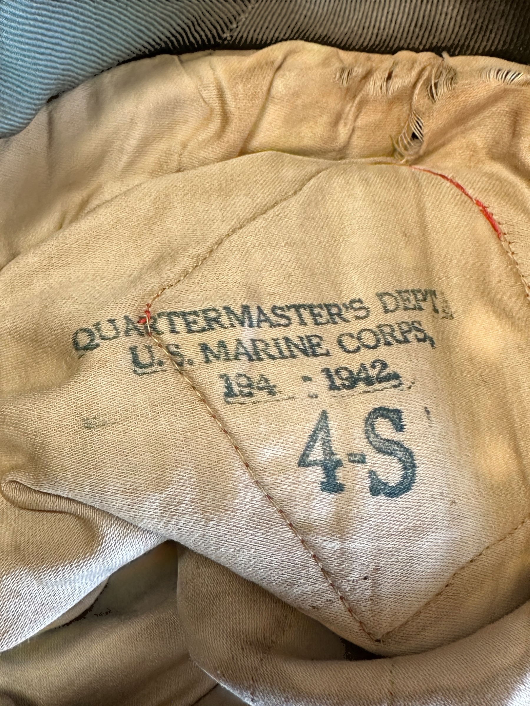 Original WWII USMC 4th Marine Division uniform, 1942 dated - Afbeelding 2